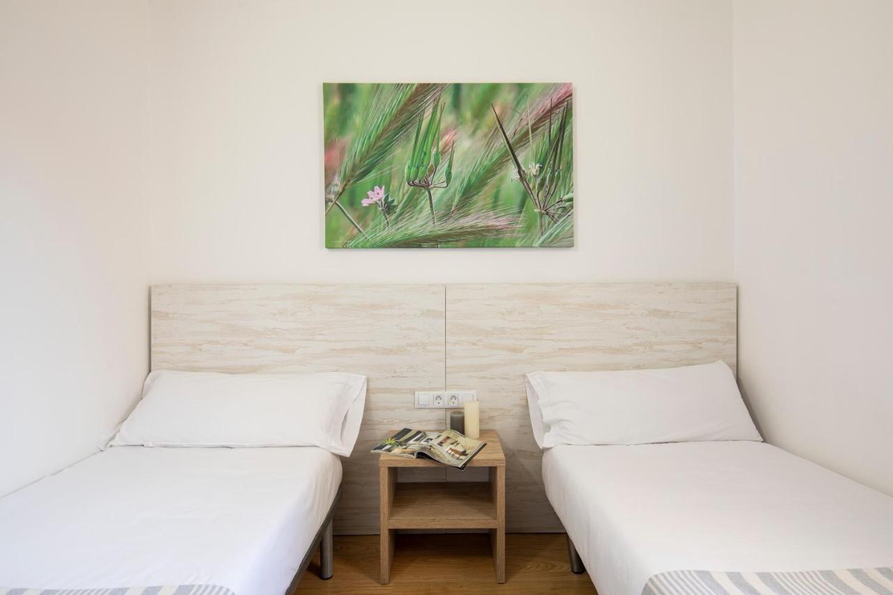 Ab Sagrada Familia Views Apartment Barcelona Luaran gambar