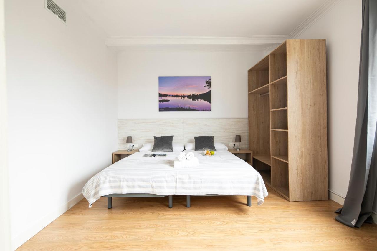 Ab Sagrada Familia Views Apartment Barcelona Luaran gambar