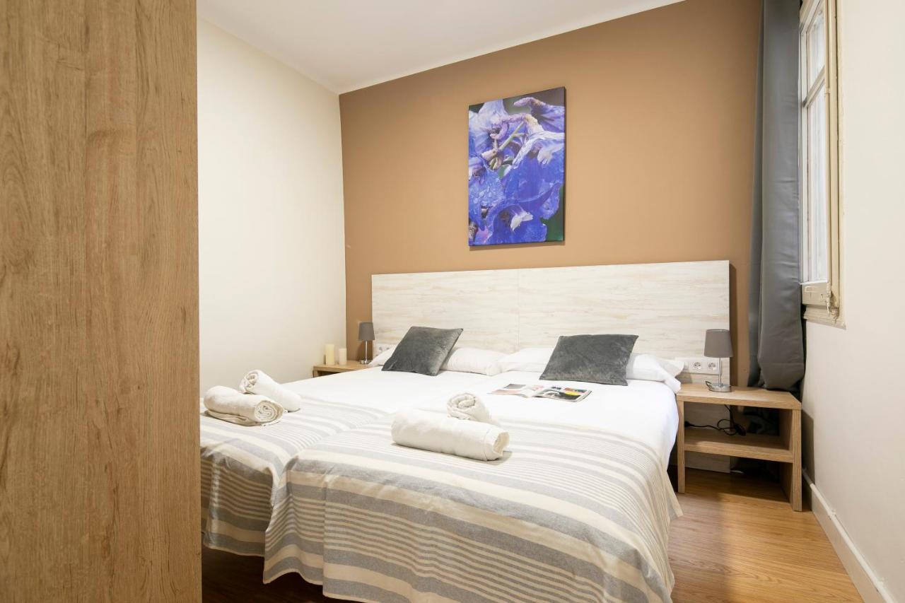 Ab Sagrada Familia Views Apartment Barcelona Luaran gambar