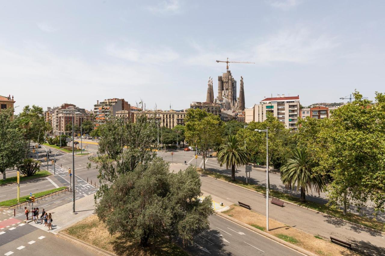 Ab Sagrada Familia Views Apartment Barcelona Luaran gambar