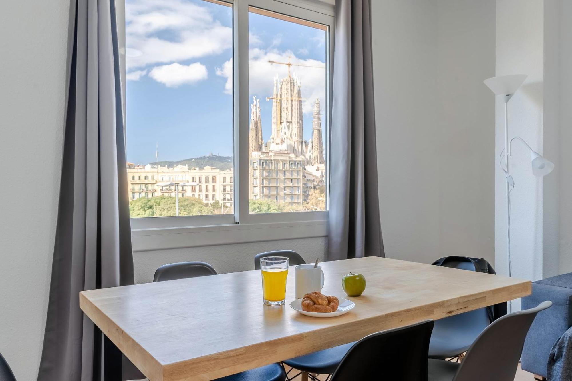 Ab Sagrada Familia Views Apartment Barcelona Luaran gambar