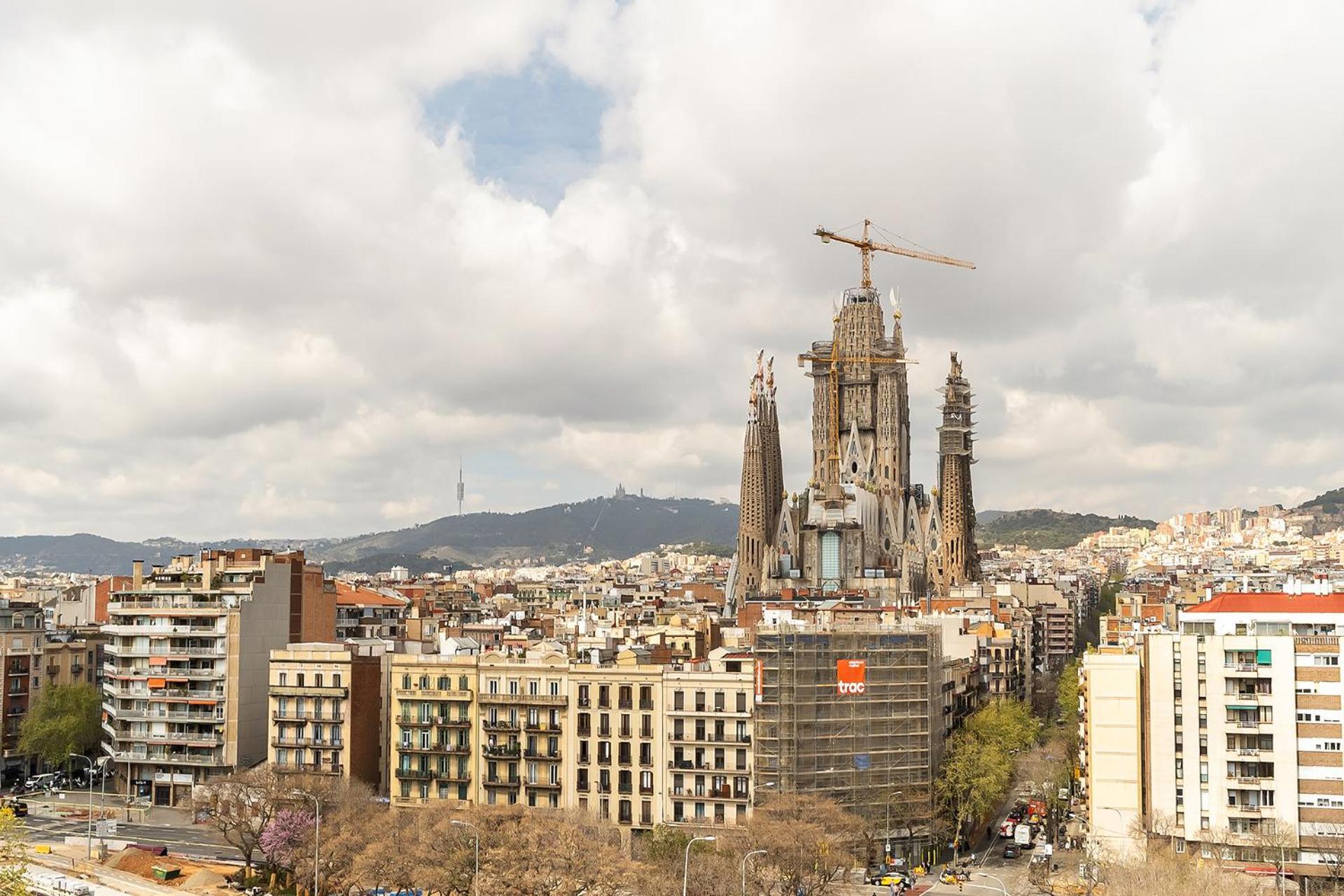 Ab Sagrada Familia Views Apartment Barcelona Luaran gambar