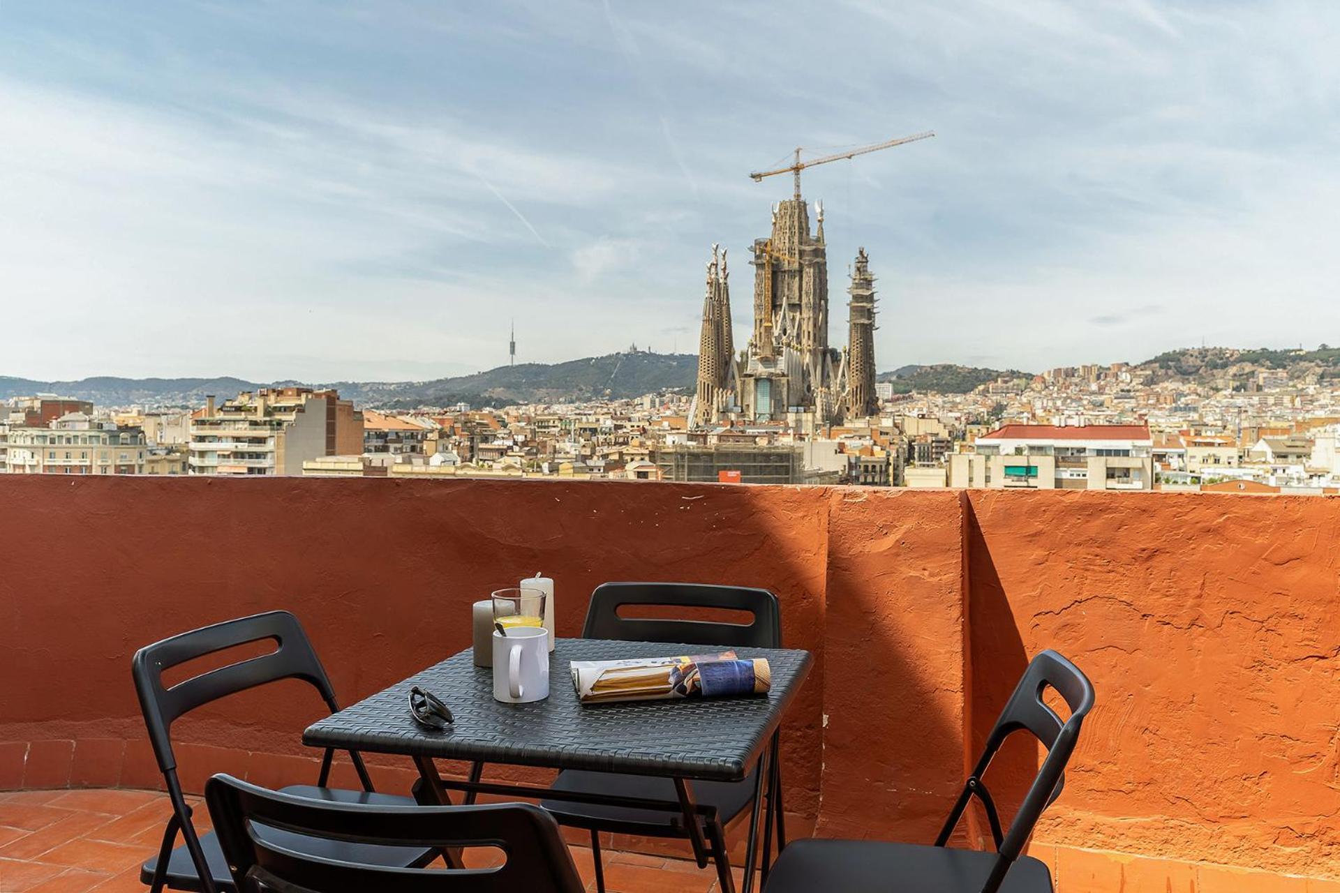 Ab Sagrada Familia Views Apartment Barcelona Luaran gambar