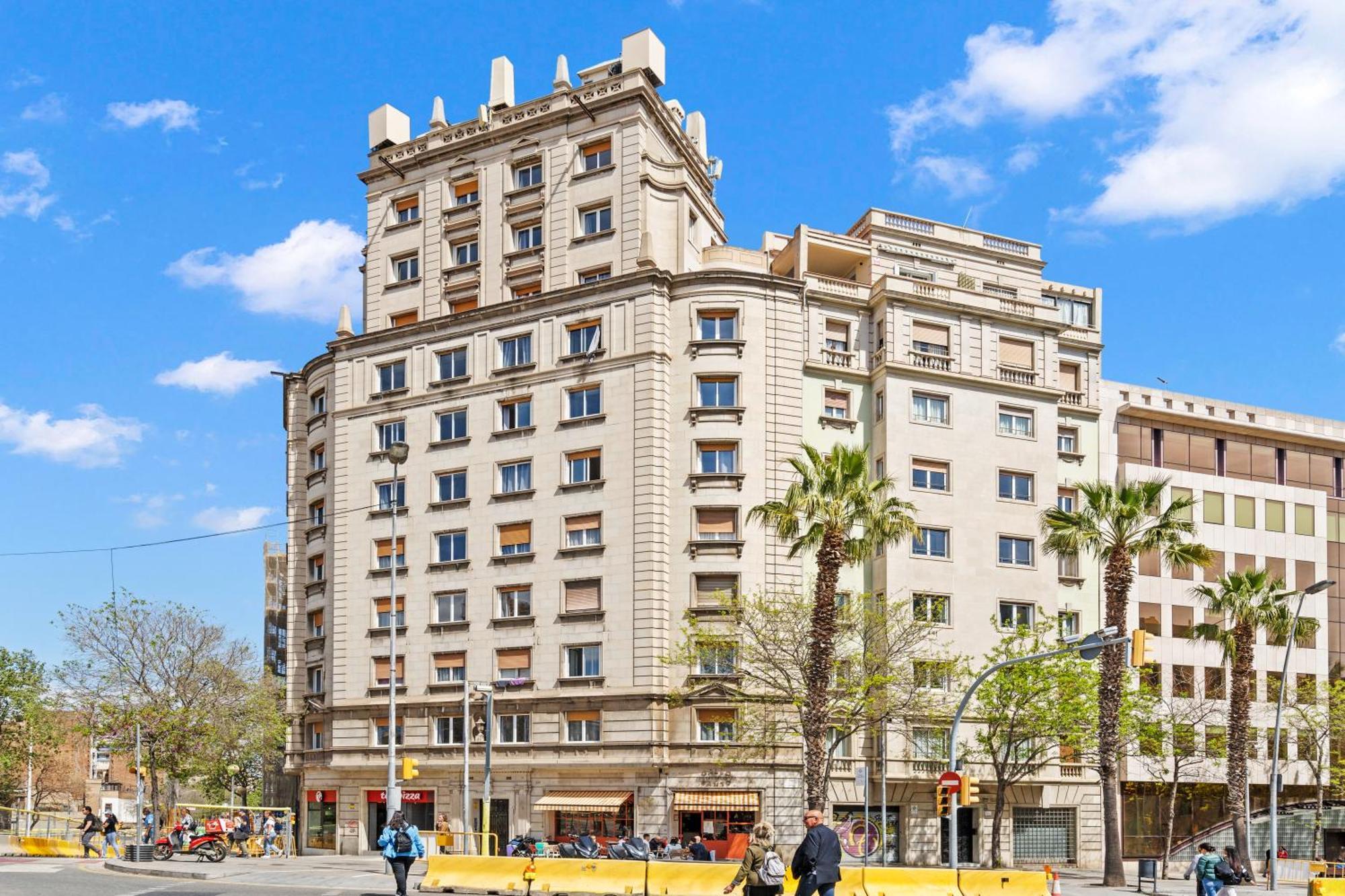 Ab Sagrada Familia Views Apartment Barcelona Luaran gambar